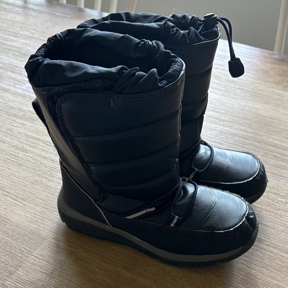 Lands' End Kids navy Snow Boots